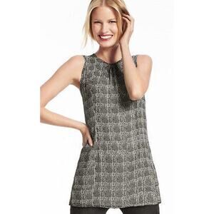 Cabi Chloe Tunic Top Women's Size Medium Cream and Black Sleeveless Keyhole Neck